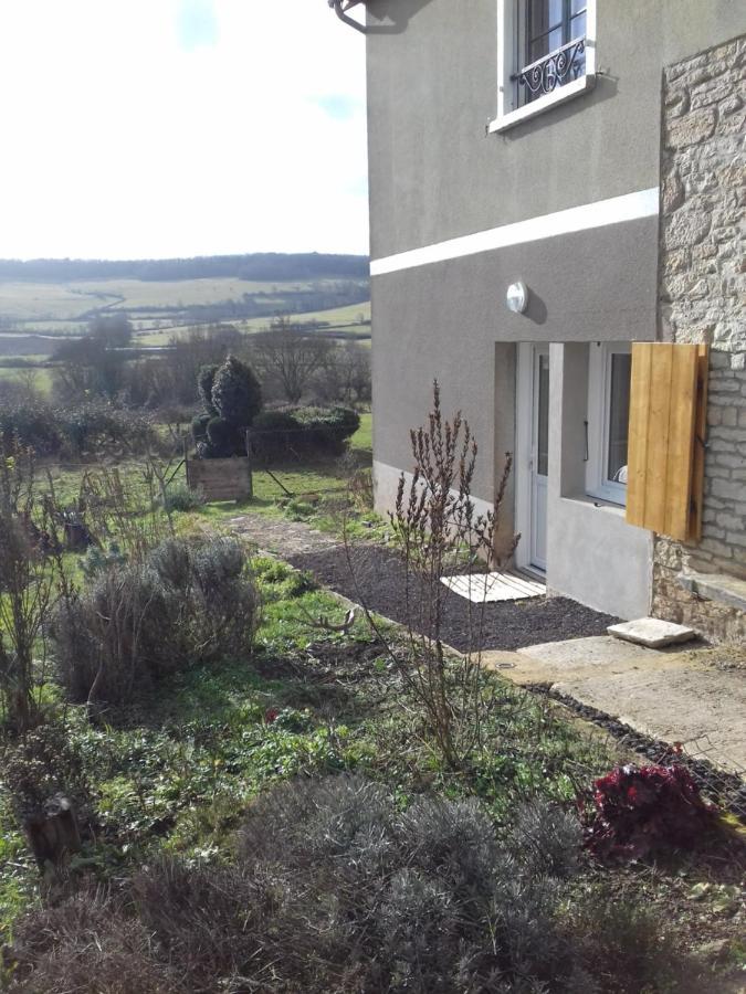 Agreable Chambre Meublee, Vue Sur La Vallee De L'Auxois Villy-en-Auxois Buitenkant foto