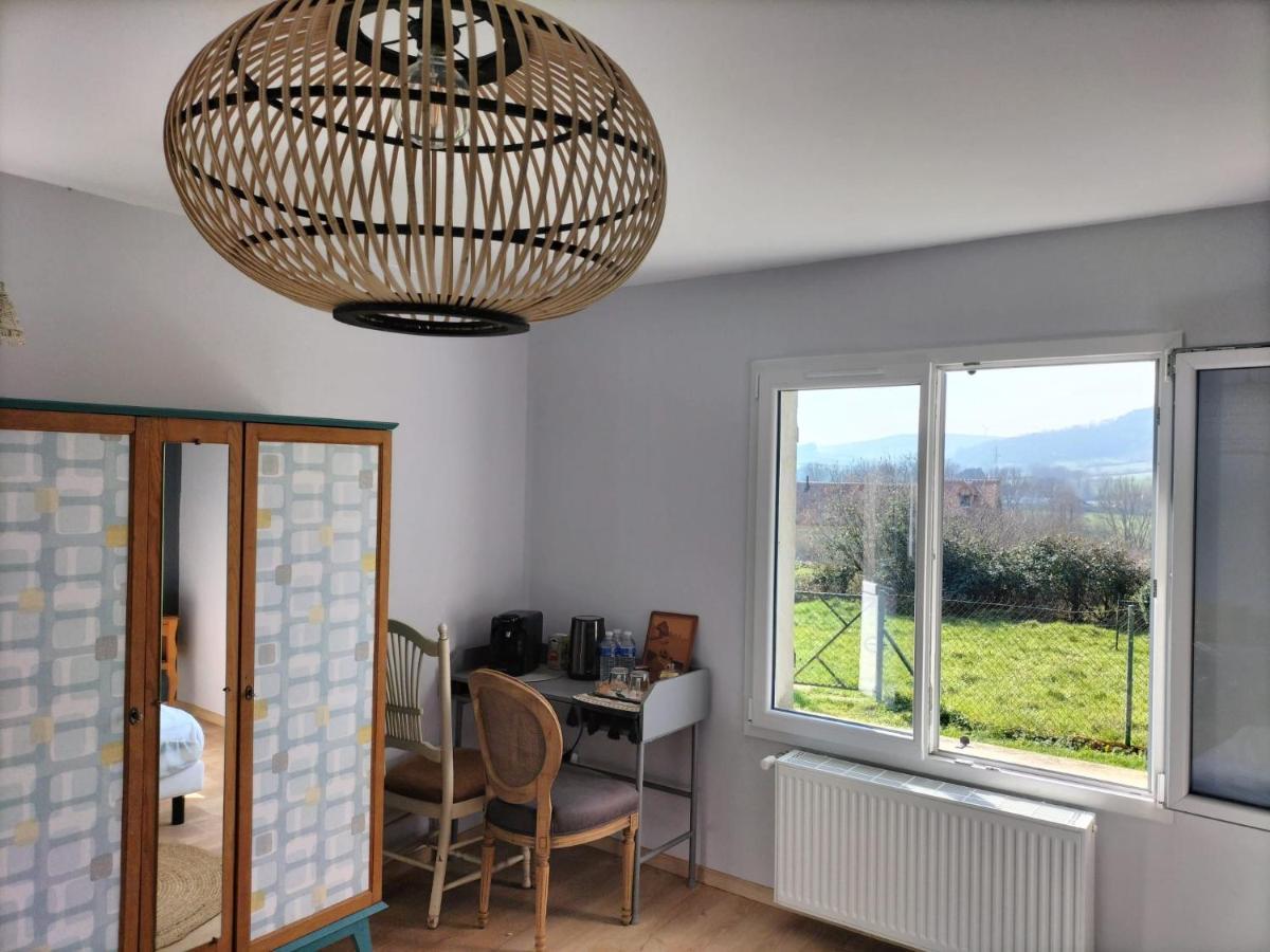 Agreable Chambre Meublee, Vue Sur La Vallee De L'Auxois Villy-en-Auxois Buitenkant foto